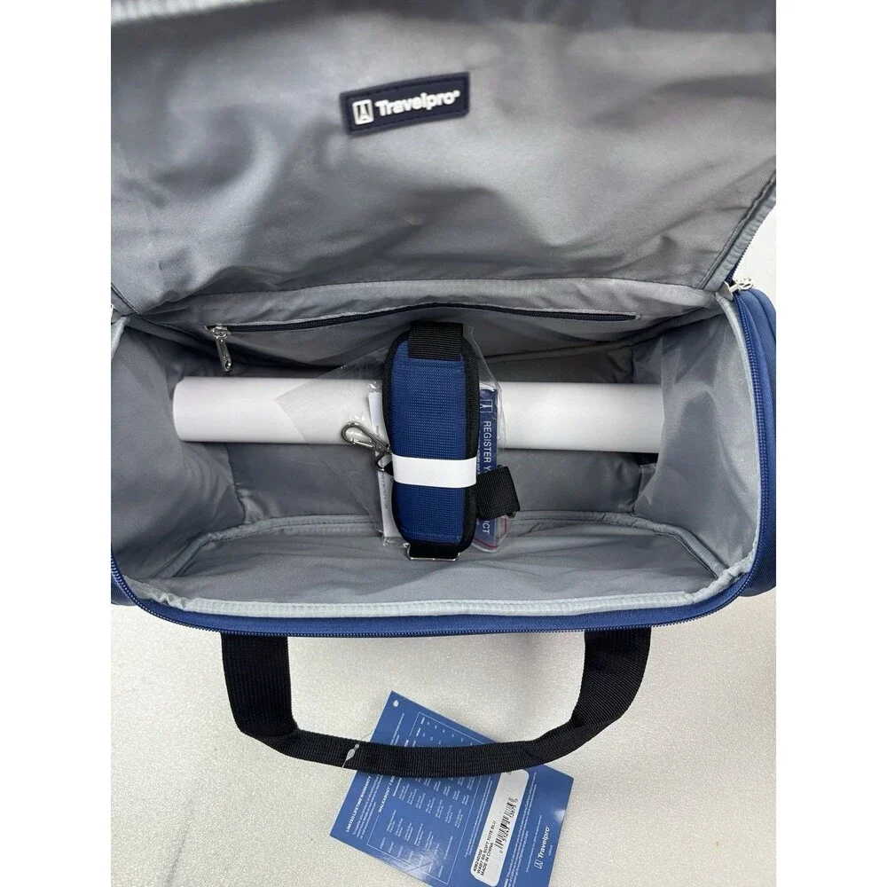 Travelpro WalkAbout 7 18